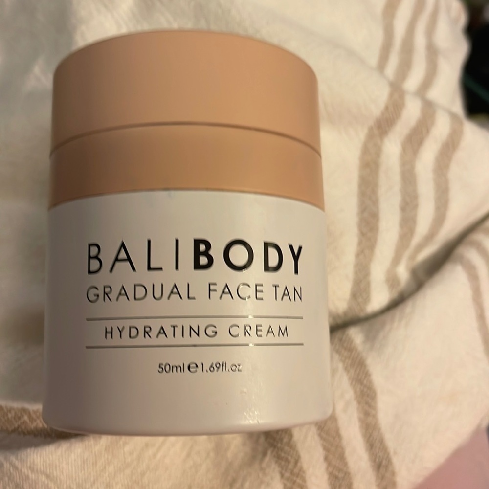 Bali body gradual face tan cream